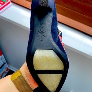 Womens ankle boots 5 1/2 Nine West